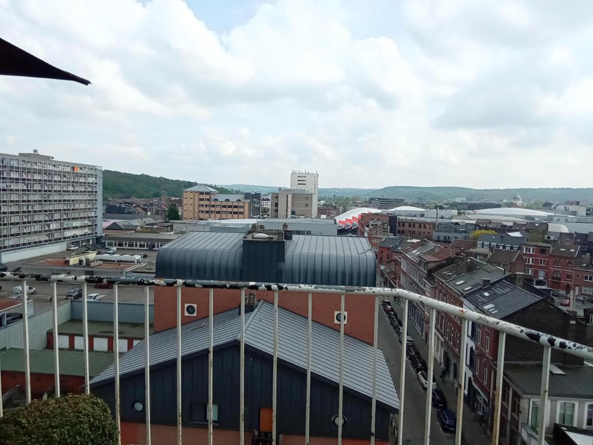 Liege Centre Mediacite Appartement Possible Parking Terrasse Immense 8Eme Pour 2 Personnes Kültér fotó